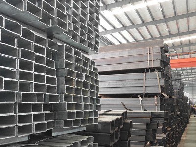 廠家現貨供應 工程用方管方矩管熱鍍鋅方通q195bq235b幕墻 鋼副框