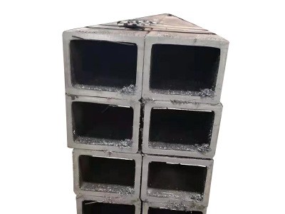 R角小圓管變直角方管Q345B無(wú)縫方矩管//20#熱軋方矩管/直角方矩管