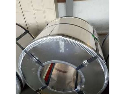 山東博興廠家供應各種出口寬度和顏色彩鋼板彩鋼卷彩涂板彩涂卷