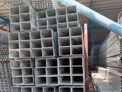 佛山樂(lè)從供應(yīng)黑方通 鍍鋅方通 扁通 鋼通 幕墻專用 凱安鋼鐵新貨