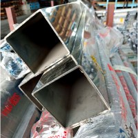 廠家直銷304不銹鋼方管 不銹鋼焊管 不銹鋼工程裝飾管 拉絲矩形管