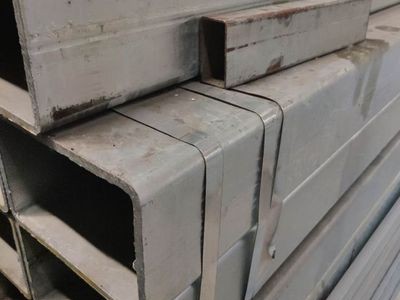 南京鍍鋅方管矩形管現貨銷售