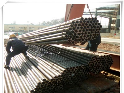 供應(yīng)起重機(jī)械用Q345B非標(biāo)熱軋方管108*6改拔無縫方管價格低