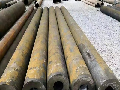 無縫管生產廠家 專業生產各種型號的優質無縫鋼管