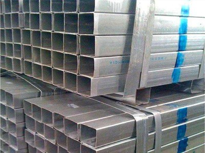 廠家直銷 鍍鋅方管 鍍鋅帶方管 鍍鋅帶方矩管 規(guī)格齊全