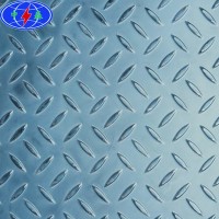 熱軋花紋鋼板 現(xiàn)貨庫存 江西南昌倉庫