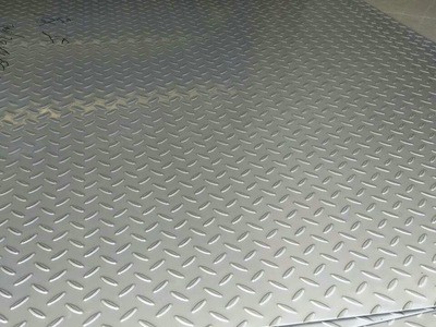 347不銹鋼花紋板 347H防滑沖壓花板 中厚板不銹鋼卷 可定制圖案