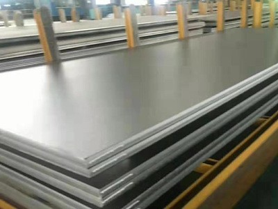 316L不銹鋼板316L熱軋不銹鋼板可提供剪折激光滾筒加工