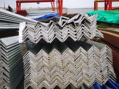 廠家供應(yīng)不銹鋼角鋼 熱鍍鋅角鐵等邊不等邊角鋼非標(biāo)定做