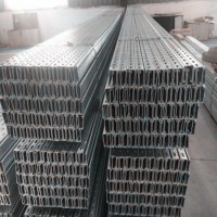 現貨熱鍍鋅沖孔C型鋼 太陽能光伏支架型鋼 穿孔C型鋼 橋架固定