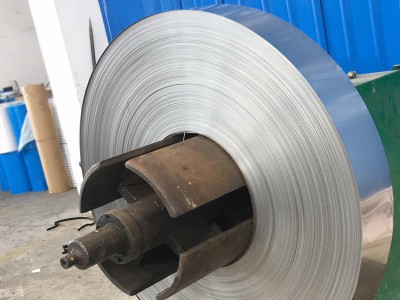 浙江寧波無磁不銹鋼帶 應(yīng)用傳感器 服飾配精密鋼片 彈性鋼片