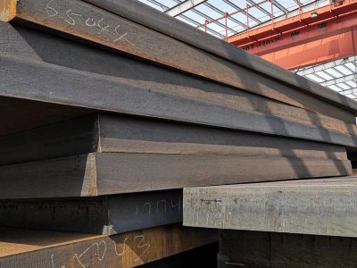 現(xiàn)貨供應(yīng)各種合金鋼板 合金結(jié)構(gòu)鋼板 42CrMo鋼板切割零售配送