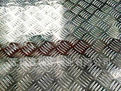 304不銹鋼花紋板 廠家直銷 304不銹鋼花紋板 價格從優