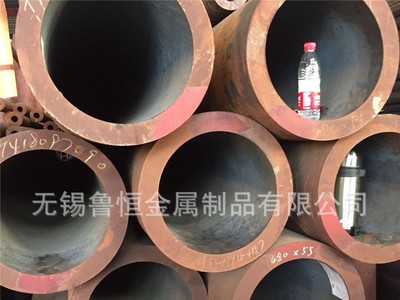 廠家直銷無縫鋼管,現(xiàn)貨供應(yīng),各種規(guī)格,歡迎洽談,質(zhì)量保證