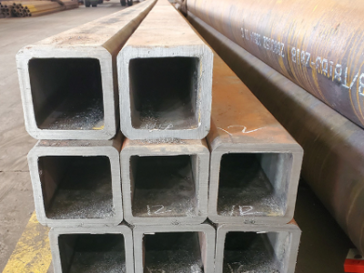 廠家銷售 無縫方管 方矩管 材質(zhì)20# 45# Q345B Q355B 切割零售