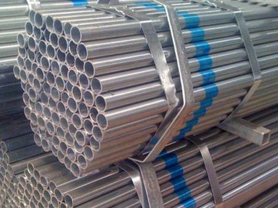 廠家供應鍍鋅管 熱鍍鋅方管 鍍鋅帶圓管 直縫焊管