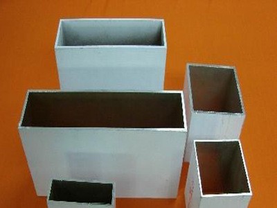 無錫鍍鋅方管 dn80鍍鋅管 大邱莊鍍鋅管廠 天津鍍鋅方矩管廠