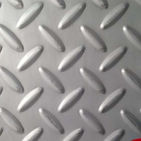 花紋鋼板 304不銹鋼花紋壓花板熱軋鋼板切割定尺現(xiàn)貨批發(fā)