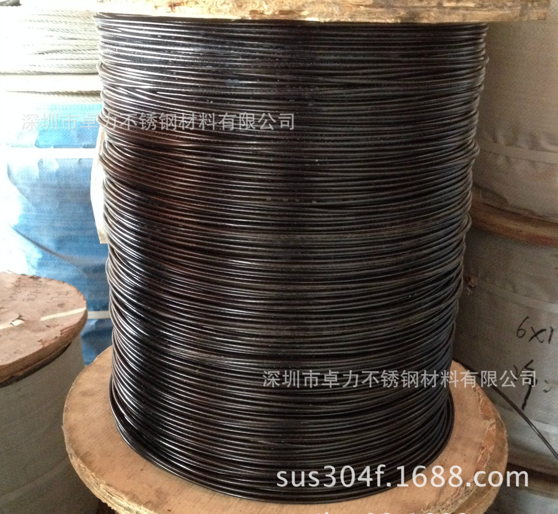 黑色包膠鋼絲繩