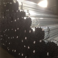 薄壁小口徑方管生產廠家-光亮方管-黑皮折彎方管現貨價格