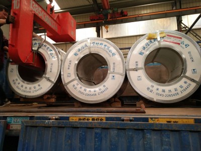 銷售 養(yǎng)殖場出口 納米防腐隔熱彩鋁板 環(huán)保覆膜耐酸堿隔熱板