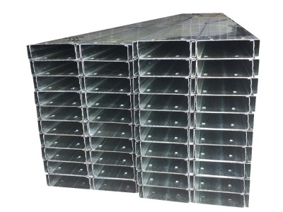 無錫廠家專業(yè)定制c型鋼冷彎型鋼沖孔c型鋼量大從優(yōu)