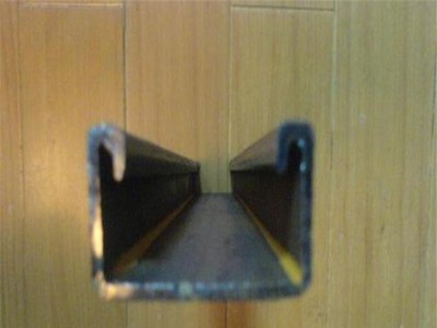 廠家 定做熱鍍鋅C型鋼 c型軌道 冷彎打孔噴漆C型鋼 /光伏支架