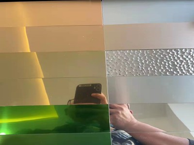 齊韻現(xiàn)貨 鏡面鋁卷 鋁板0.2到1.5m厚度 高光鏡面鋁 國產(chǎn)鏡面鋁