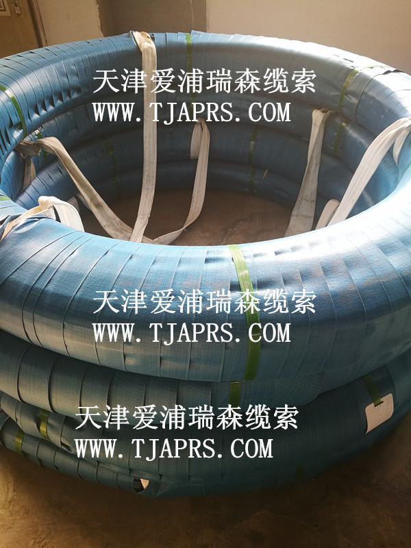 6698317332_872342727