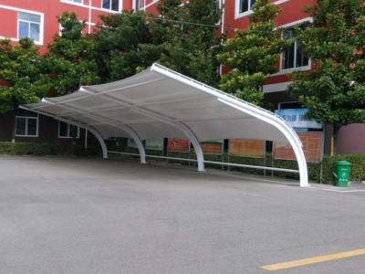 伊寧市家用停車棚定做廠家 免費(fèi)測(cè)量