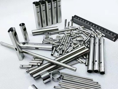 加工定制304不銹鋼管 精密激光切割花紋 開槽 打孔 折彎 電鍍縮尖