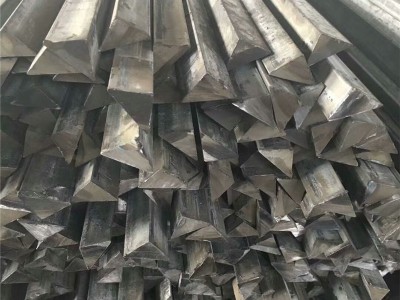 新建筑工地用三角鋼 A3實心等邊三角鋼 30*30*41.7標準尺寸防滑條