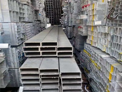 現貨供應q235b鍍鋅方管 熱鍍鋅方通 鍍鋅矩形管 規格齊全質優價廉