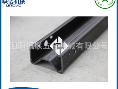 金屬異性鋼C型鋼 鋼制沖孔C型鋼 U型鋼 Z型鋼 恒聯五金