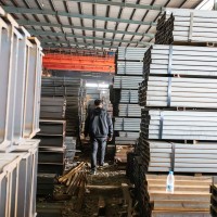 槽鋼Q355B現貨批發熱鍍鋅槽鋼沖孔U型鋼材結構用低合金槽鋼 槽鋼