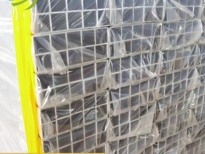 廠家6063鋁角 鋁方管 鋁槽 槽鋁 不等邊6061角鋁 7075不規則鋁管