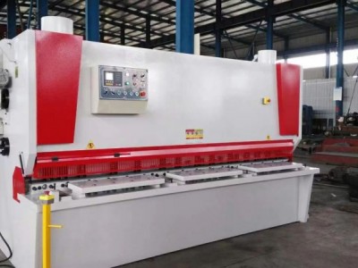 液壓剪板機不銹鋼剪板機液壓數(shù)控j剪板機不銹鋼裁板機