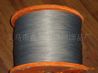 供應(yīng)不銹鋼包膠鋼絲線電鍍金屬絲繩不銹鋼線材珠簾燈具配件批發(fā)