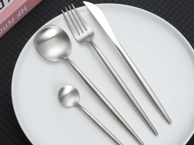 網紅餐廳勺子304不銹鋼輕奢ins復古圓柄啞光做舊葡萄牙牛扒刀叉勺