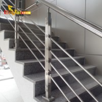 實(shí)心單鋼板穿管拉絲護(hù)欄 別墅家用立柱 樓梯扶手護(hù)欄 玻璃陽臺欄