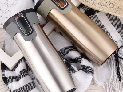 定制一鍵飲水雙層不銹鋼咖啡杯創(chuàng)意禮品真空保溫杯車載高檔汽車杯